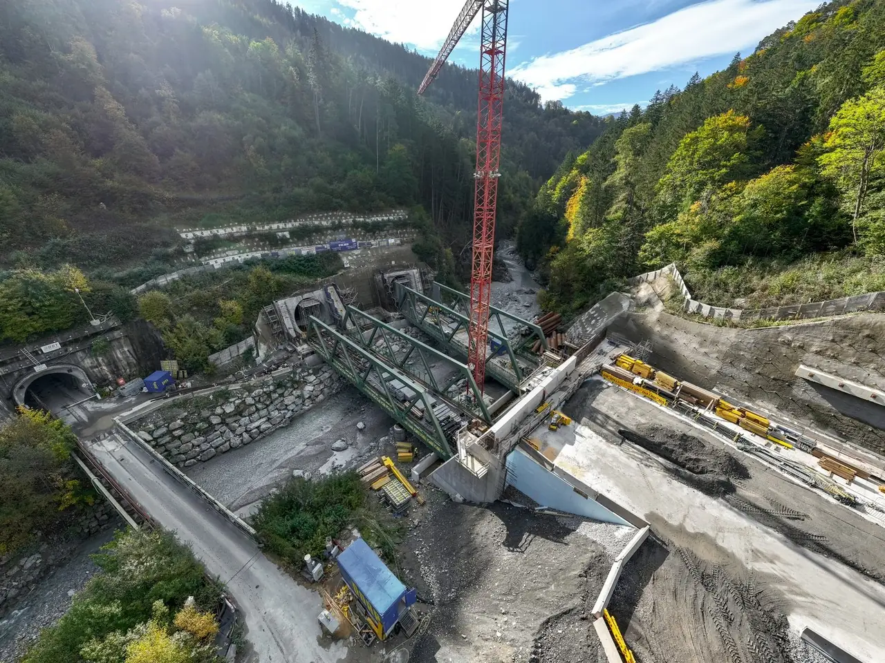 Symbolbild: Baustelle des Brenner-Basistunnels in der Sillschlucht bei Innsbruck (© BBT SE)